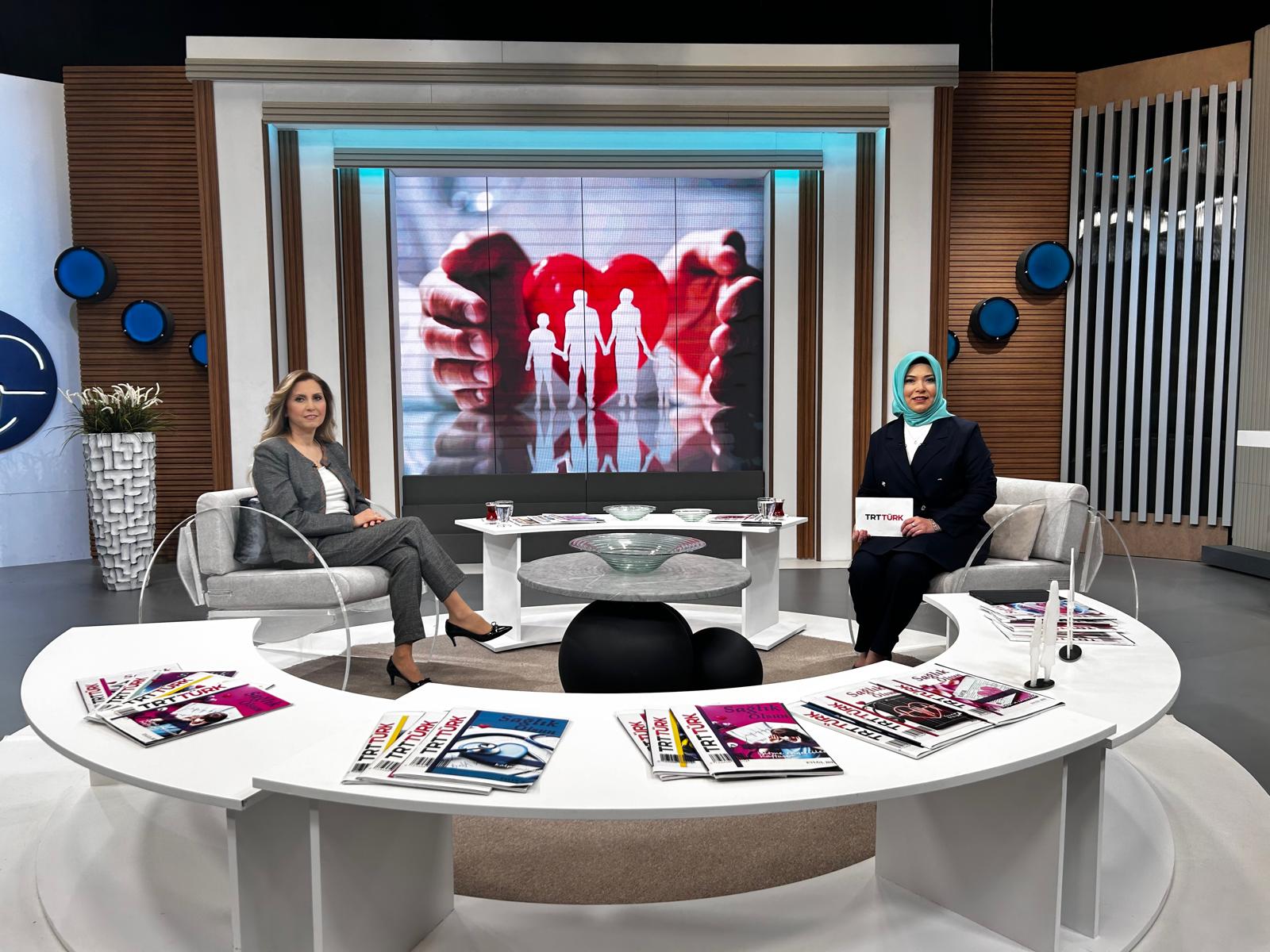 Doç. Dr. Gül BORA MAKAL TRTTürk ekranlarında yayınlanan Sağlık Olsun programına konuk oldu