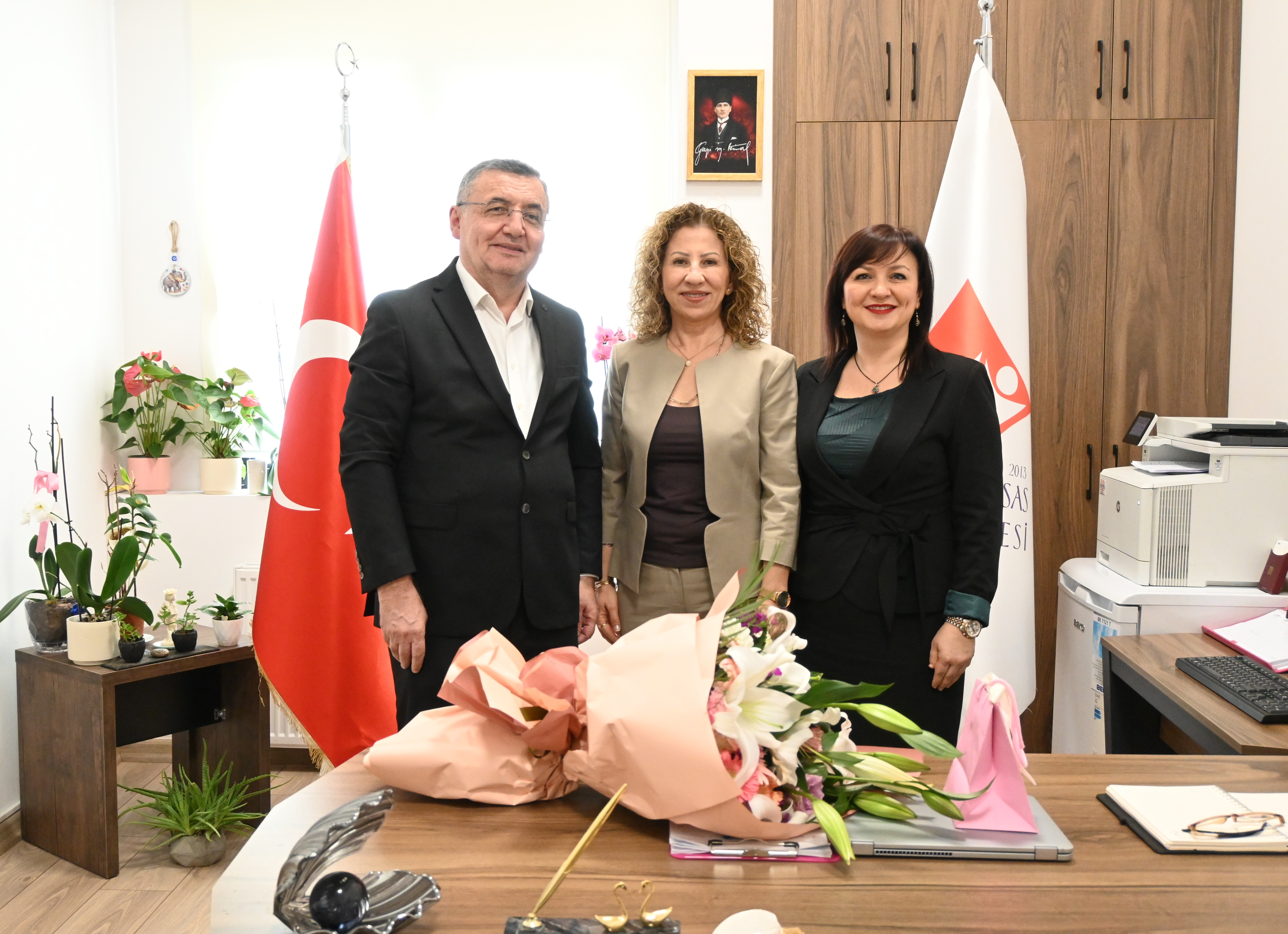 YİÜ Tıp Fakültesi’nde Dekanlık Devir Teslim Töreni Gerçekleşti