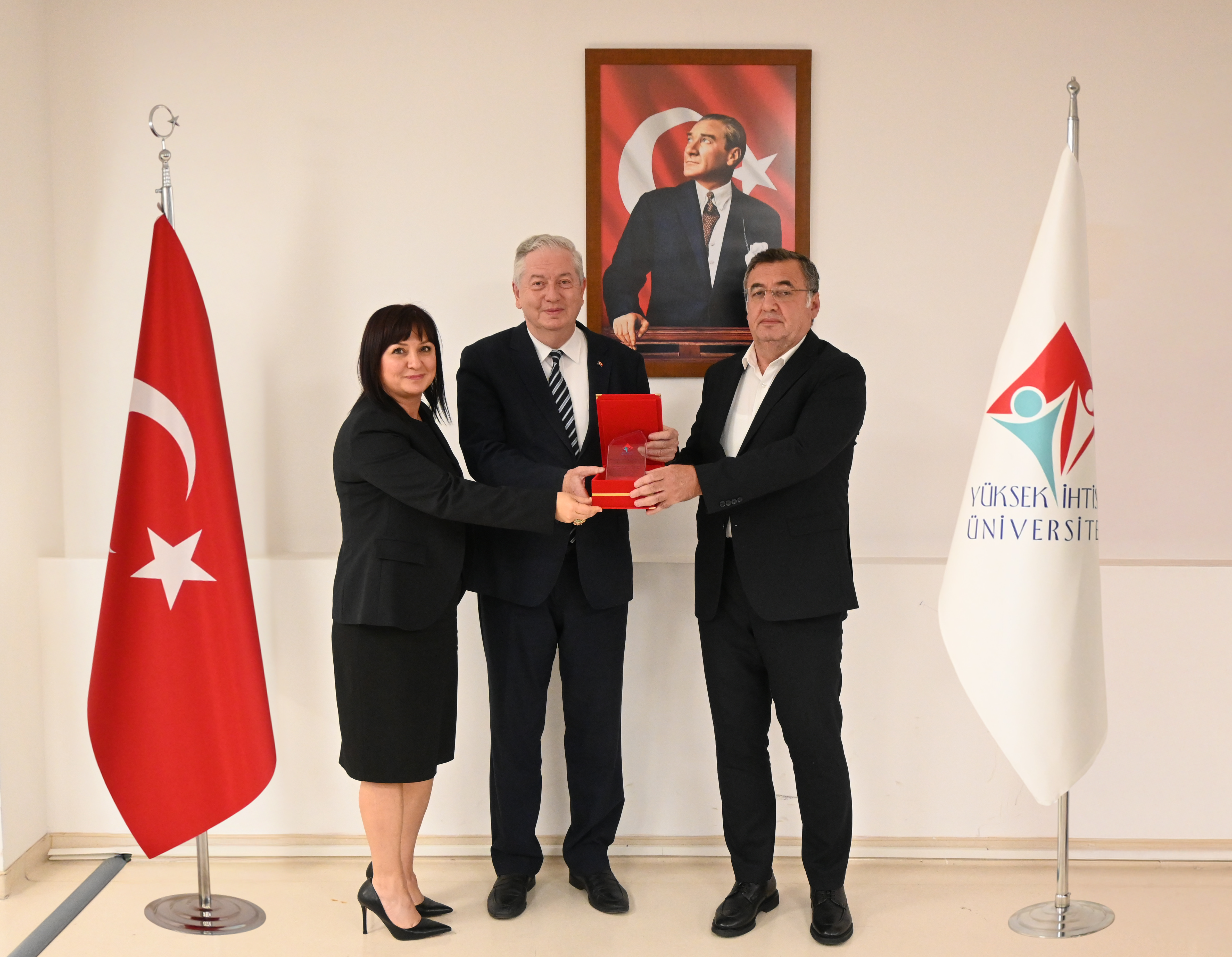 Rektörlük Devir Teslim Töreni Gerçekleştirildi