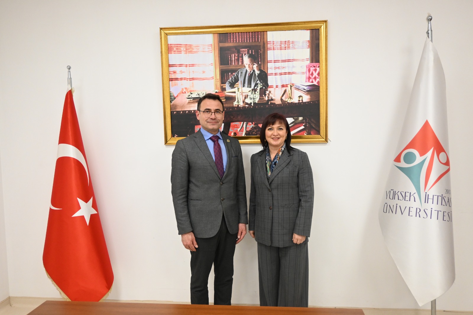 Rektörümüz Prof. Dr. Şebnem KAVAKLI’ya Ufuk Üniversitesi’nden Nezaket Ziyareti