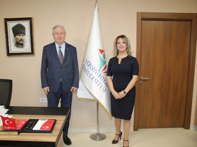 Ankara Cumhuriyet Savcısı Pınar AKDOĞAN, Karakoyunlular Federasyonu Genel Başkanı Engin ÖNKİBAR Rektörümüz Prof. Dr. Kadirhan SUNGUROĞLU'nu makamında ziyaret ettiler.