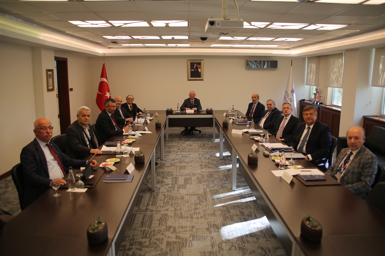 Vakıf Üniversitesi Rektörler Buluşması